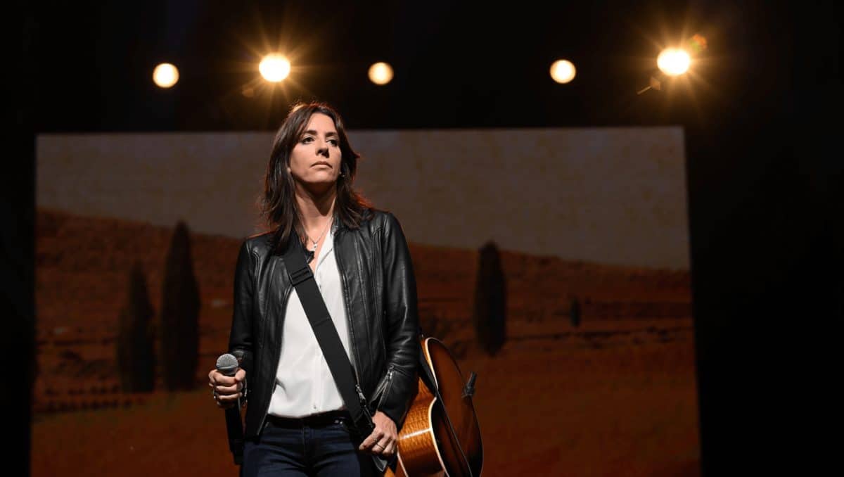 Jeanette: "No me importaría hacer una canción country, pero no la hago porque sé que no triunfaría"