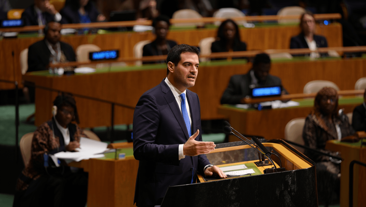 Román Orús, el único español del grupo sobre IA en la ONU: "Una máquina que da respuesta a todo no significa que todo lo que diga sea correcto"