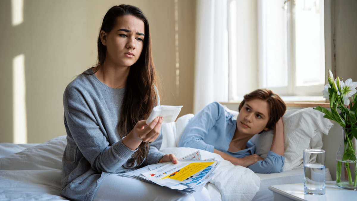Relaciones cuando hay enfermedad, regla y coito, y rechazo a posturas antes habituales, en el consultorio de Sexo de '20minutos'