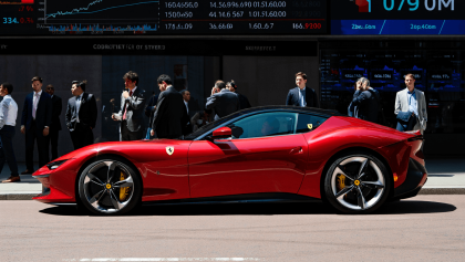 Ferrari se hunde en Bolsa tras presentar el Luce, su primer coche 100% eléctrico