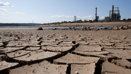 La alerta por sequía se extiende por Europa y deja imágenes de suelos secos y ríos bajo mínimos