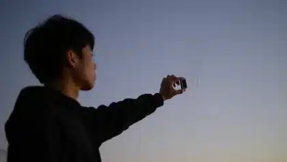 Eclipse audible para personas ciegas: dispositivo convierte sombras en sonido