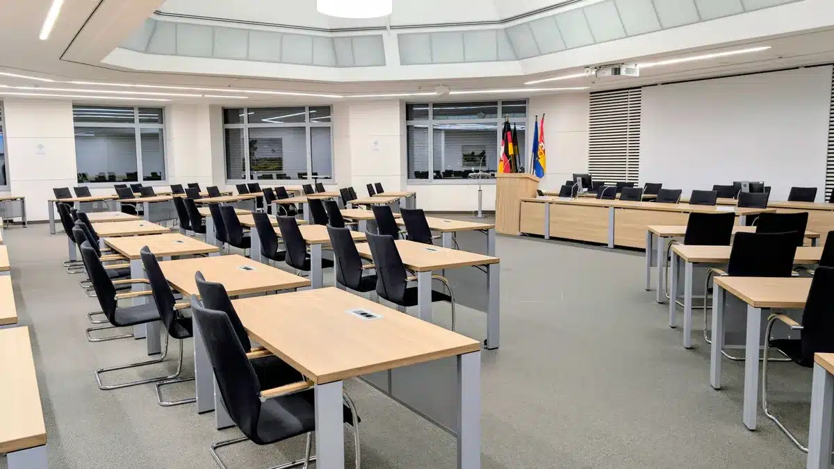 Cambio de responsabilidades ministeriales y reconfiguración de carteras en el Ejecutivo