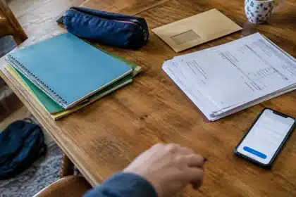 deducciones renta 2026: ahorros por gastos escolares según tu comunidad