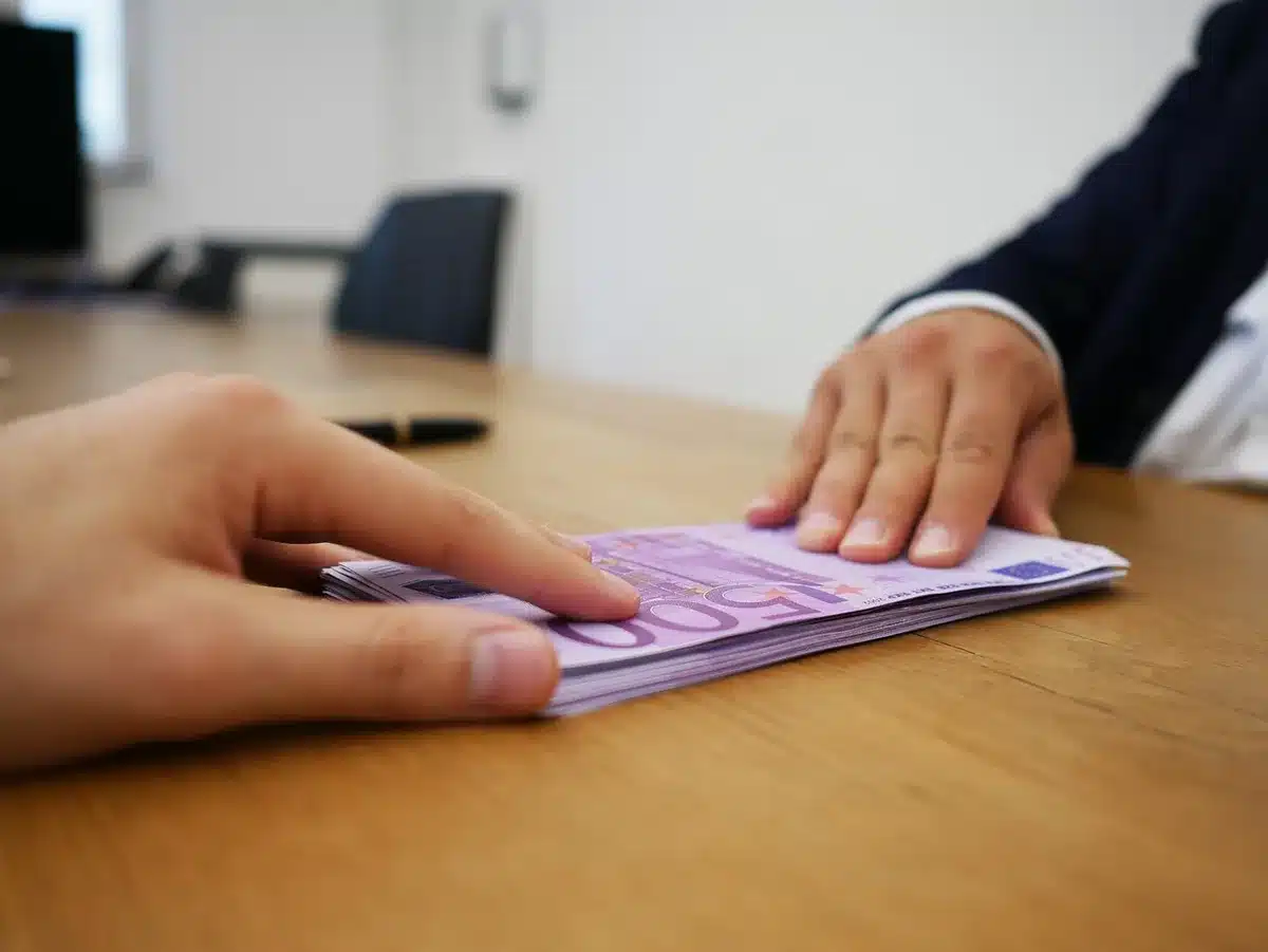 Gráfico que muestra el aumento de los pagos por intereses de la deuda desde 2018