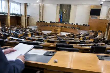 expediente sancionador contra diputada del PP por spray de pimienta: lo aprueban los letrados